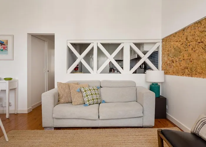 Sao Mamede Downtown *