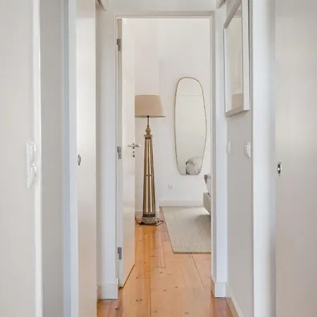 Апартаменти Sao Mamede Downtown